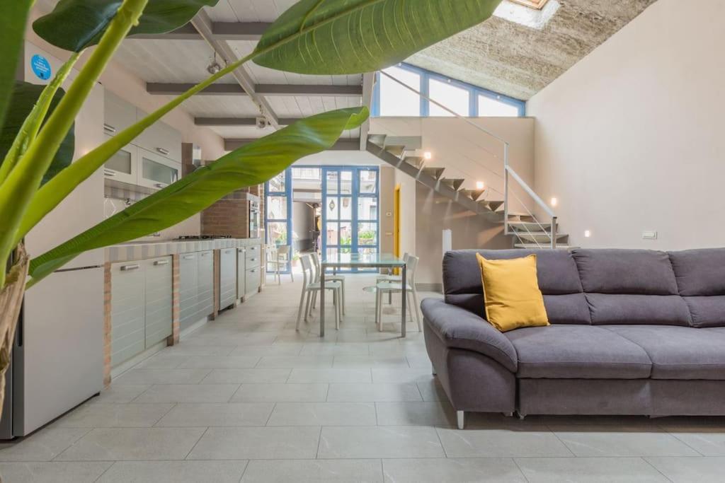פיאצ'נצה San Bartolomeo Loft Guest House מראה חיצוני תמונה